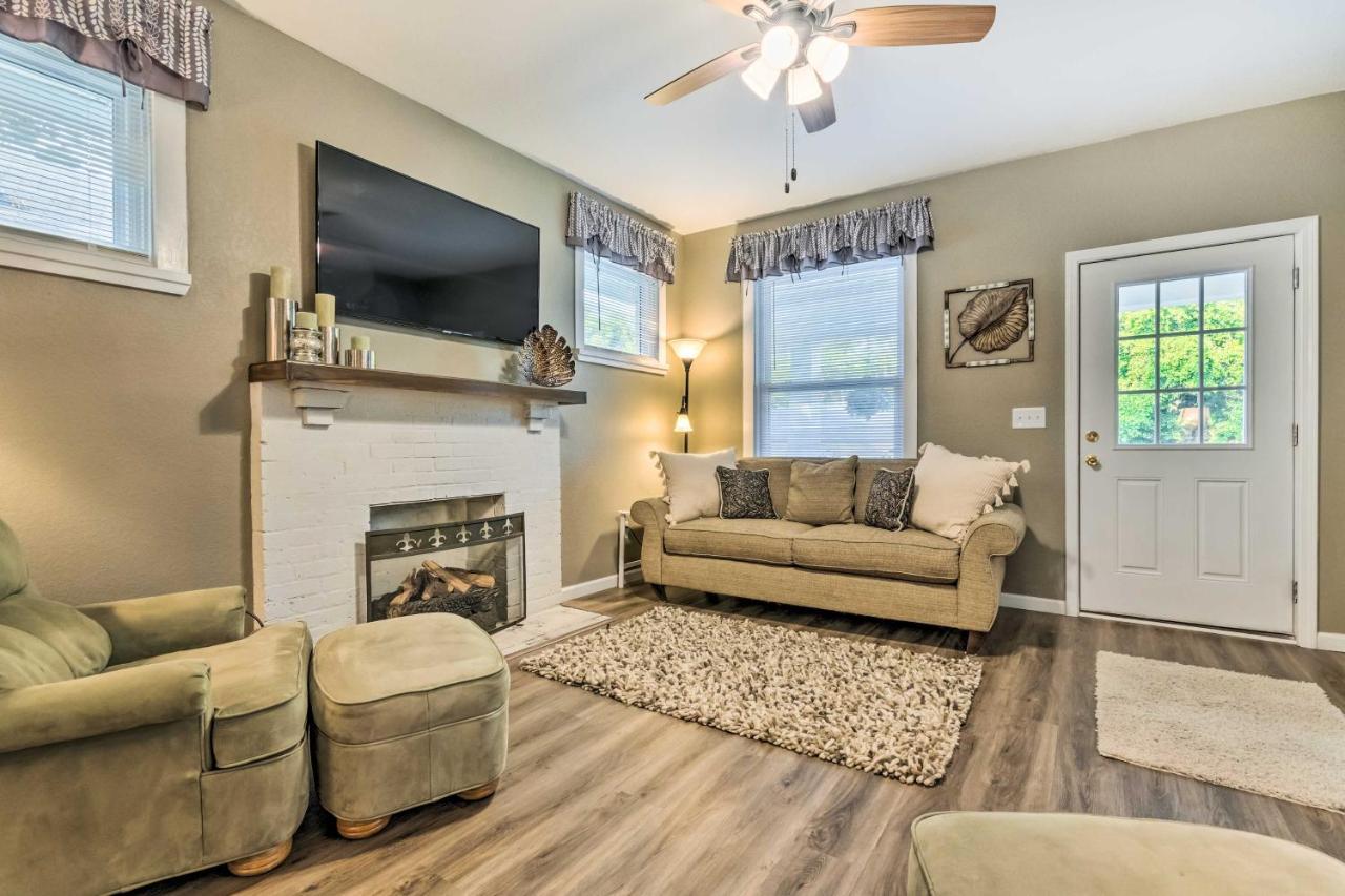 Remodeled Downtown Hot Springs Home With Porch Екстериор снимка
