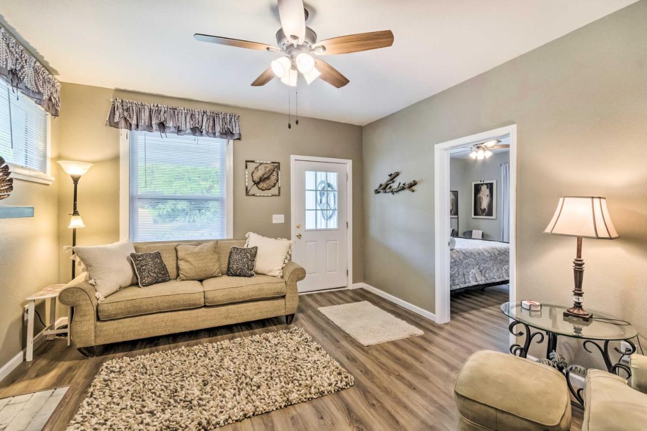 Remodeled Downtown Hot Springs Home With Porch Екстериор снимка